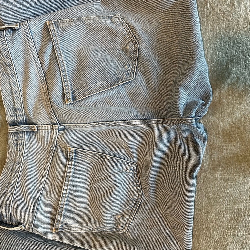 Agolde Riptide High Rise Jeans in Light Blue - Picture 7 of 8